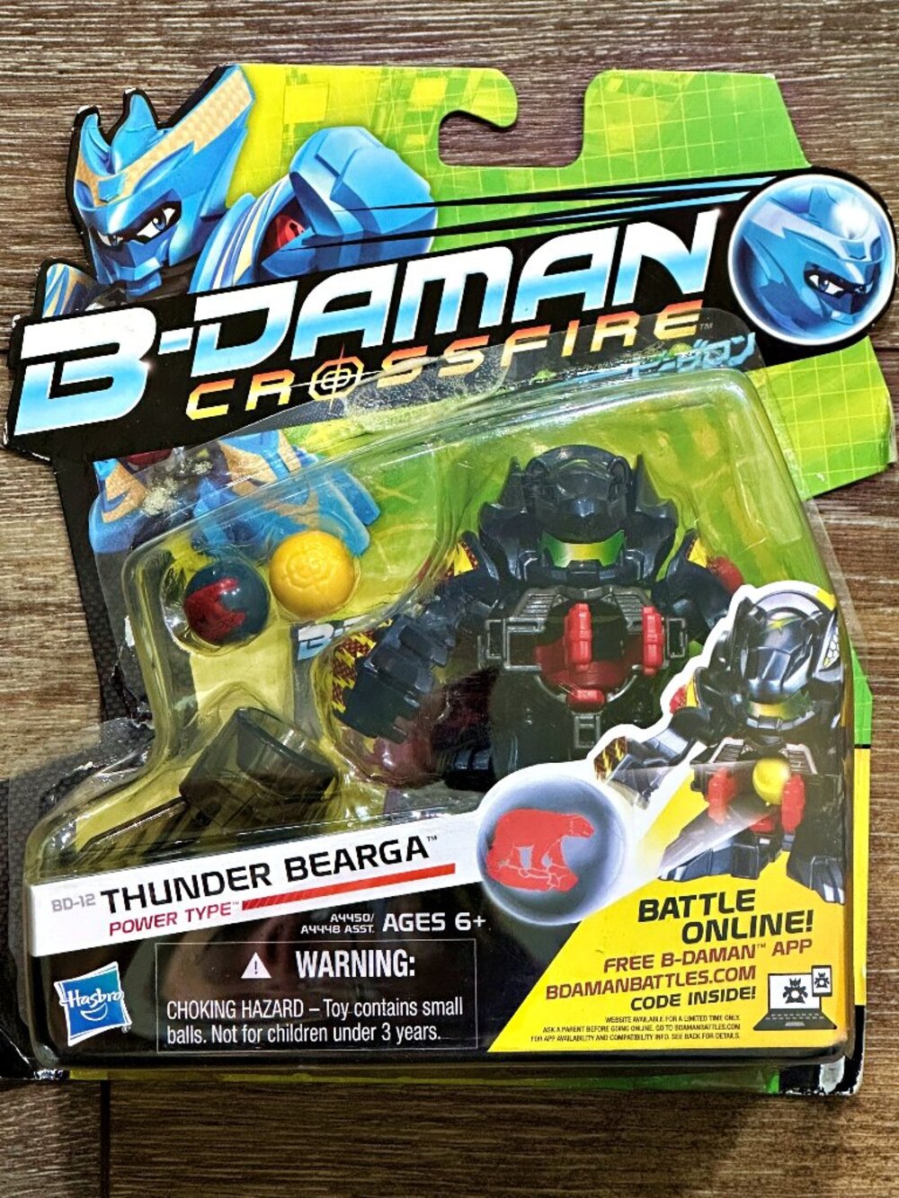 B DAMAN Crossfire THUNDER BEARGA Power Type BD-12 Hasbro 2013 NEW with Bent Box